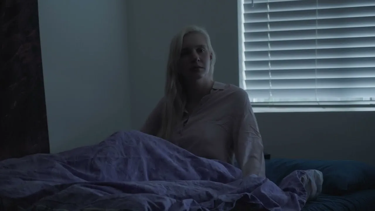 Frame 1 from Annie